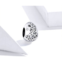 Charm Retro Easter Egg