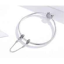 Vintage Vine Safety Chain Charm