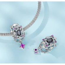 Gothic Fleur-de-lis Bead