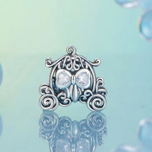 Exquisite Pumpking Carriage Charm