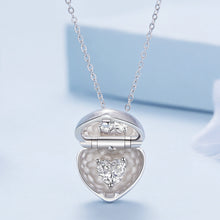 Heart Shape Open-able Necklace 