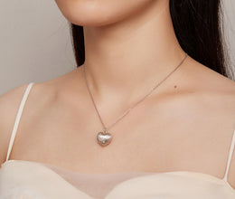 Heart Shape Open-able Necklace 