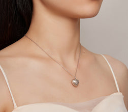 Heart Shape Open-able Necklace 