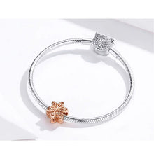 Charm Beautiful snowflake