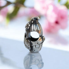 Kokeshi With a Fan Charm Bead