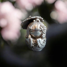 Kokeshi With Umbrella 2 Charm