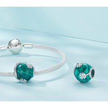 Four Leaf Clover Malachite Bead