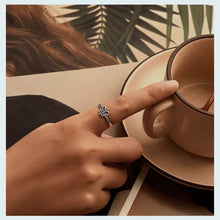 Vintage Flower Iris Ring