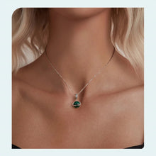 Natural Green Malachite Star Pendant Moon Bead