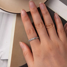 Vintage Flower Patterm Bow Ring