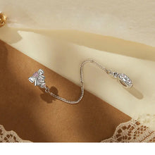 Retro Romantic Safty Chain