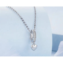 Elegant Heart Clip