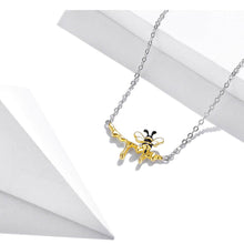 Lovely Honey Bee Jewelry Set