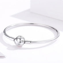 Star Bangle Smooth Bracelet