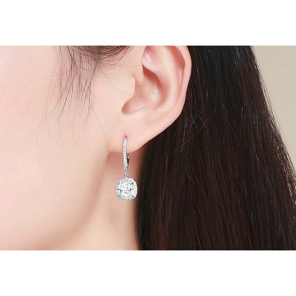 Geometric Earrings With Zircon