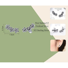 Daisy Floral Stud Earrings