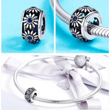 Vintage Daisies Charm, Bead