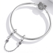 Vintage Flower Safety Chain