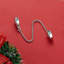 Christmas Holly Safety Chain